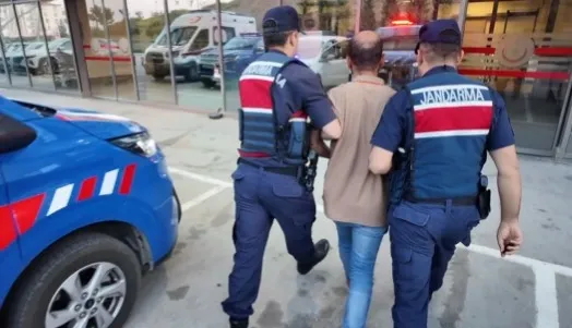deasin-finans-ve-propaganda-agina-darbe-104-supheli-yakalandi-1786090762584.jpeg DEAŞ’ın finans ve propaganda ağına darbe: 104 şüpheli yakalandı-3