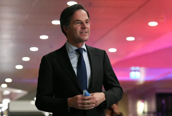 son-dakika-hollandada-mark-rutte-4-kez-secimleri-kazandi-basbakan-secildi-1616061753933.jpg SON DAKİKA: Hollanda'da Mark Rutte 4. kez seçimleri kazandı! Başbakan seçildi-3