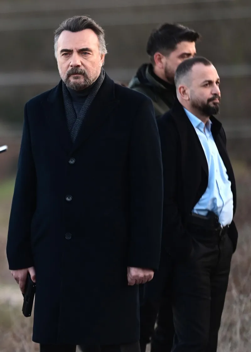 ben-bu-cihana-sigmazam-56-bolume-dair-detaylar-ortaya-cikti-aile-karisiyor-1707123221854.jpg Ben Bu Cihana Sığmazam 56. bölüme dair detaylar ortaya çıktı: Aile karışıyor!-5