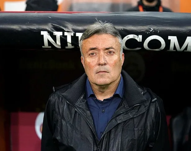 fenerbahce-kalecisi-altay-bayindir-ukraynali-cocuklari-unutmadi-buraya-galibiyet-fotografi-koymak-isterdim-1646176943304.jpeg Fenerbahçe kalecisi Altay Bayındır Ukraynalı çocukları unutmadı: Buraya galibiyet fotoğrafı koymak isterdim-6