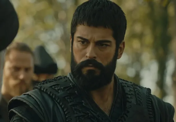 dirilis-ertugrulda-dusmanlarinin-korkulu-ruyasiydi-geri-donmesiyle-raylar-yerine-oturacak-1603975904832.jpg Diriliş Ertuğrul'da düşmanlarının korkulu rüyasıydı! Geri dönmesiyle raylar yerine oturacak-4