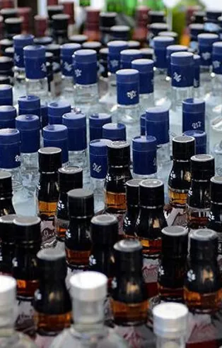 Hatay'da sahte içki operasyonu: Tam 410 litre...