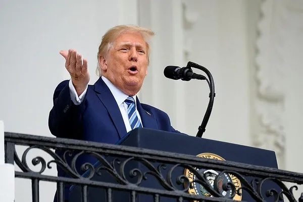 ABD Başkanı Donald Trump Beyaz Saray bahçesine yüzlerce kişiyi topladı!-3