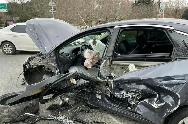 Son dakika: Sarıyer'de trafik kazası: 5 yaralı