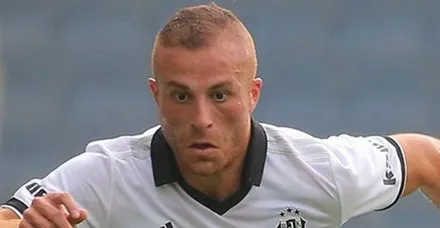 Beşiktaş'ta Gökhan Töre ve Tolga Zengin'in alacakları ödendi