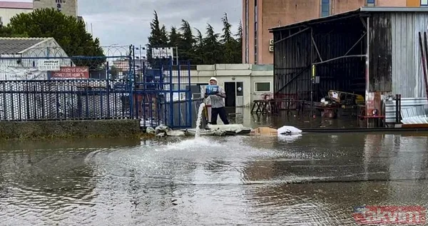 HAVA DURUMU | Yeni haftaya kritik uyarı! Sağanak yağış yurda geri dönüyor: Mecbur kalmadıkça trafiğe çıkmayın! Bugün hava nasıl olacak? - 12