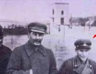 Stalin'in Fotoğraf Hileleri