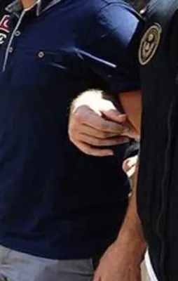 Van'da sıcak saatler: Onlarca gözaltı var