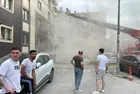 İstanbul Eyüpsultan'da can pazarı: 6 katlı bina alevlere teslim | Papağanlarını almadan çıkmadı!