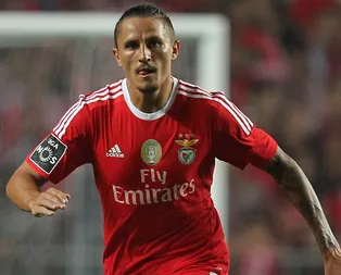 Fejsa Fenerbahçe yolunda