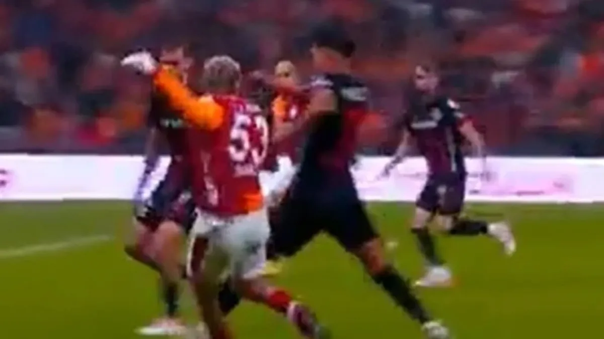Galatasaray Gençlerbirliği karşısında penaltı bekledi! İşte o pozisyon