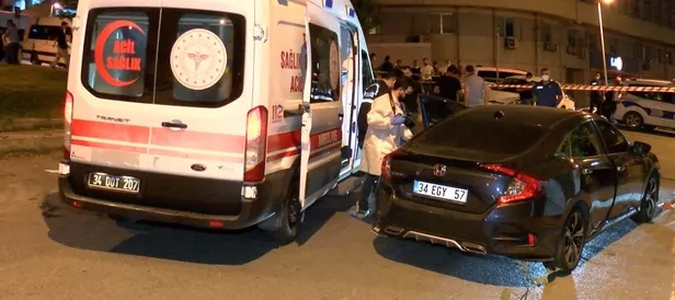korkunc-olay-kucukcekmecede-otomobil-icinde-kafasina-poset-gecirilmis-ceset-bulundu-1632166489579.jpg Korkunç olay! Küçükçekmece'de otomobil içinde kafasına poşet geçirilmiş ceset bulundu-2