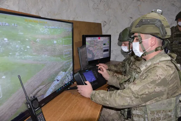 agri-dogubayazitta-hudut-kartallari-ramazan-bayraminda-da-724-nobette-1620975869552.jpg Ağrı Doğubayazıt'ta hudut kartalları Ramazan Bayramı'nda da 7/24 nöbette-11