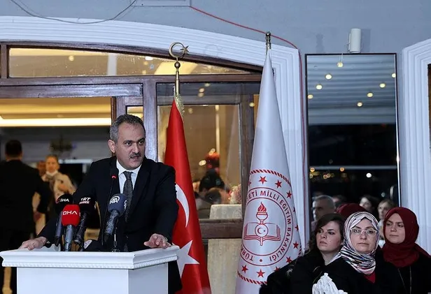 milli-egitim-bakani-mahmut-ozer-acikladi-ogretmenlik-meslek-kanunu-ve-atamalarla-ilgili-onemli-gelisme-1650493146404.jpeg Milli Eğitim Bakanı Mahmut Özer açıkladı! Öğretmenlik Meslek Kanunu ve atamalarla ilgili önemli gelişme...-2