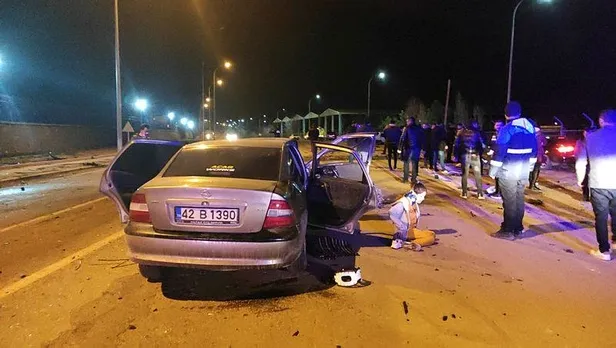 konyanin-seydisehir-ilcesinde-feci-kaza-iki-otomobil-carpisti-7-yarali-1648075438469.jpeg Konya'nın Seydişehir ilçesinde feci kaza! İki otomobil çarpıştı: 7 yaralı-2