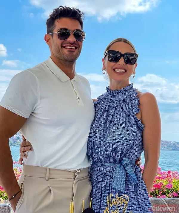 Mehmet Dinçerler ile evlenen Hadise’den ilk paylaşım! Sosyal medyaya bomba gibi düştü! Herkes düğün fotoğraflarını bekliyordu - 13