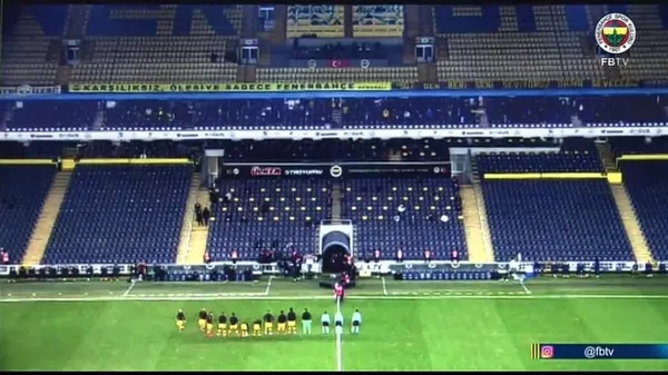 fenerbahce-photoshop-mu-yapti-o-fotograflar-gundemde-1613567523423.jpg Fenerbahçe photoshop mu yaptı? O fotoğraflar gündemde-3