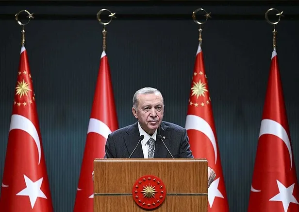 baskan-erdogan-deprem-bolgesi-icin-yeni-destekleri-acikladi-bize-durmak-durmak-dinlenmek-haram-secime-kadar-te-1678135193980.jpeg Başkan Erdoğan deprem bölgesi için yeni destekleri açıkladı! "Bize durmak durmak dinlenmek haram..." Seçime kadar tek gündem deprem...-9