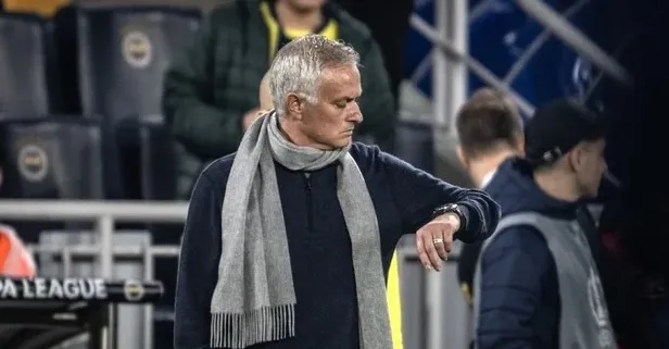 Jose Mourinho'dan derbi açıklaması! "Sahaya oyun kimliği yansıtıyoruz"