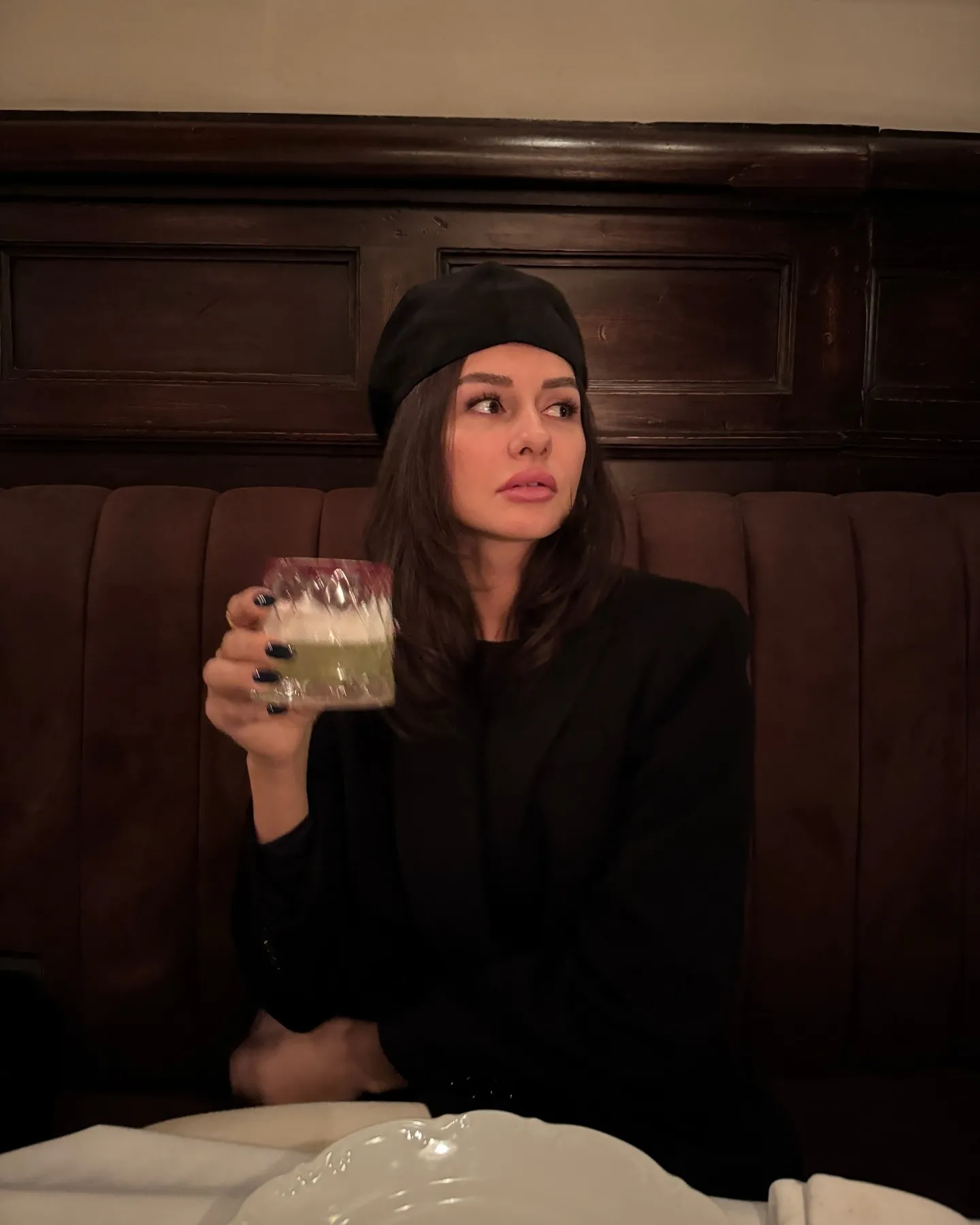 Yasemin Özilhan estetik açıklamasıyla sosyal medyanın diline düştü: Yeme bizi Yasemin! - 3