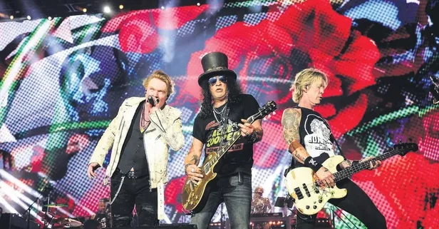 İstanbul'da rock rüzgarı! Ünlüler Guns N’ Roses konserin akın etti: Ahmet Minguzzi unutulmadı