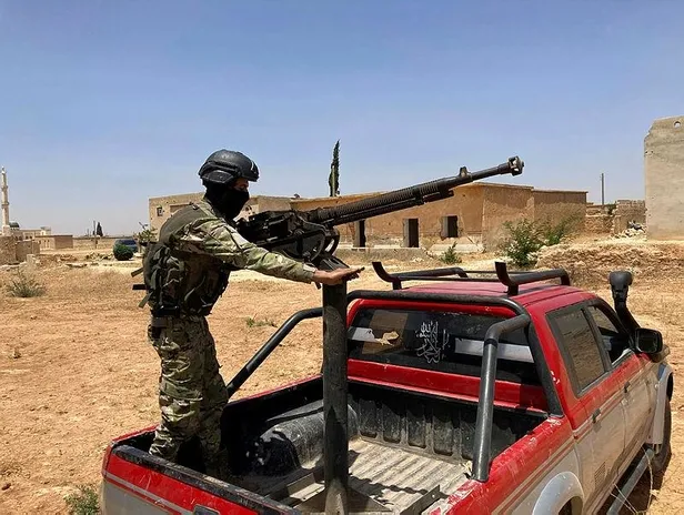 TSK ve SMO askeri operasyon için hazır: Eller tetikte gözler terör mevzilerinde!-2