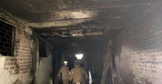 Hindistan'da yangın: 43 ölü, 15 yaralı!