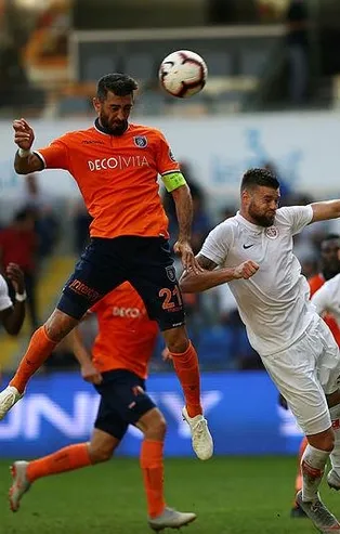 Medipol Başakşehir'den Antalyaspor'a 4 gol!