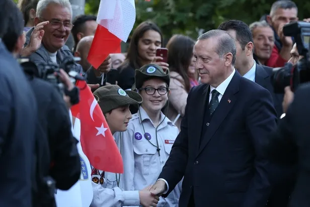 Erdoğan Boşnak gençlerin isteğini kırmadı-1