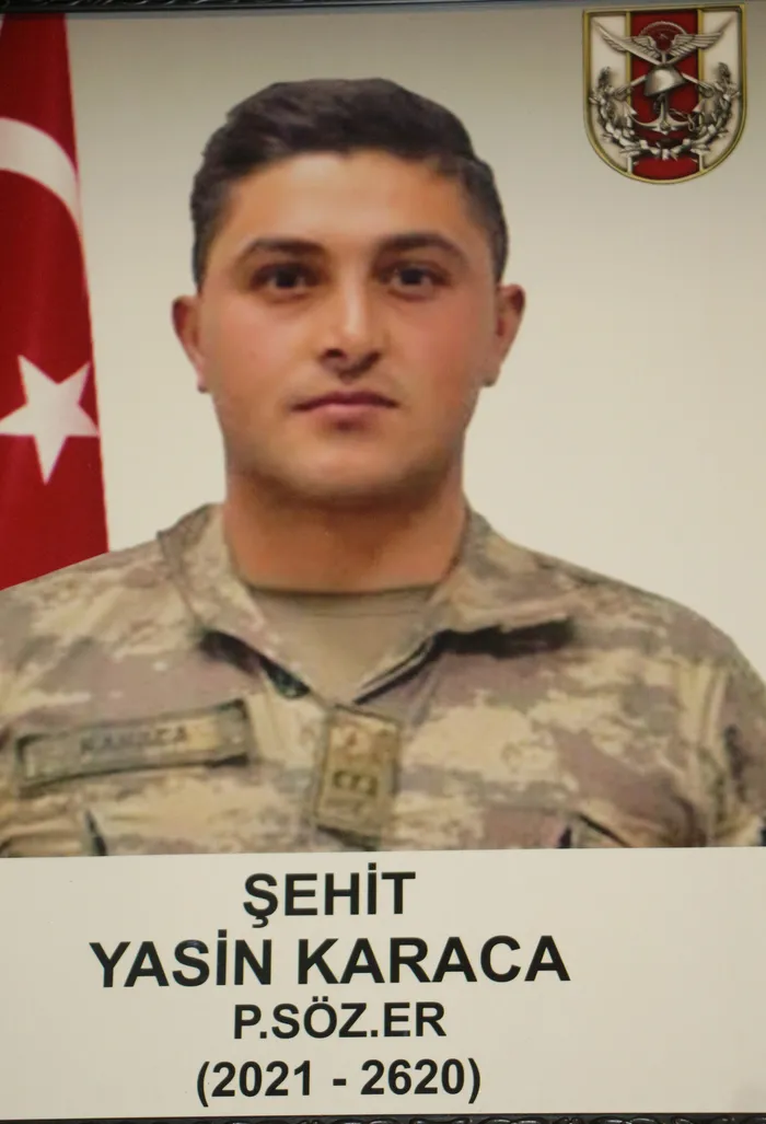 sehit-yasin-karaca-tokatta-son-yolculuguna-ugurlandi-1703593452556.jpg