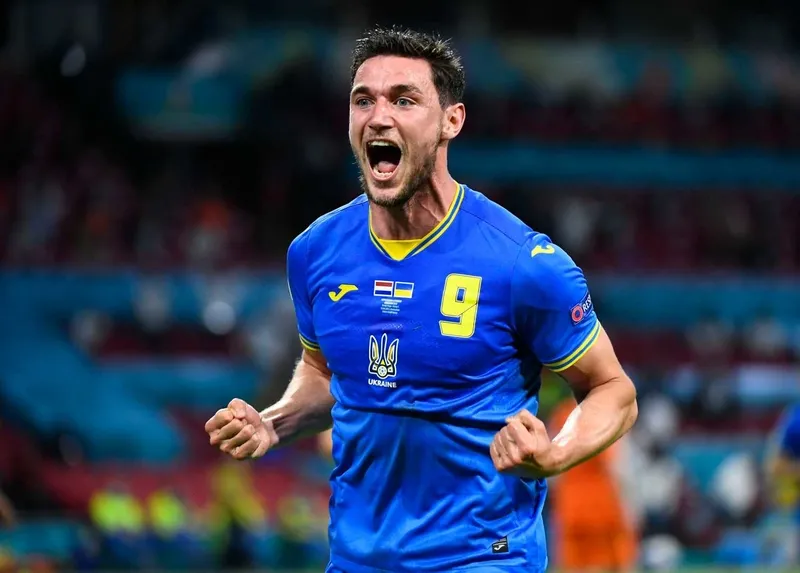 trabzonspor-fenerbahcenin-eski-yildizini-transfer-ediyor-bombalar-arka-arkaya-patlayacak-1719927410471.jpeg Trabzonspor Fenerbahçe'nin eski yıldızını transfer ediyor! Bombalar arka arkaya patlayacak...-8