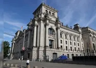 Almanya’da Federal Meclis binasına yönelik kundaklama girişimi korku yarattı