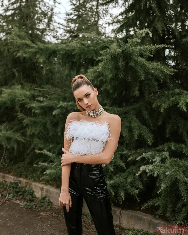 Afra Saraçoğlu’ndan flaş açıklama! İtiraflar peş peşe geldi duyan inanamadı meğer Özcan Deniz ile… - 1