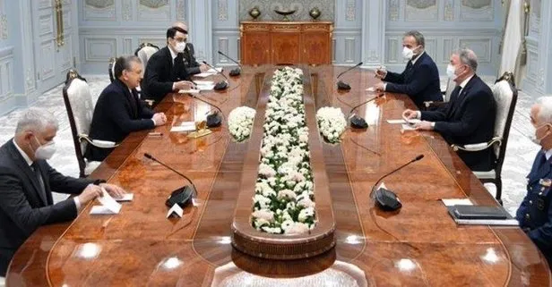 Milli Savunma Bakanı Hulusi Akar, Özbekistan Cumhurbaşkanı Mirziyoyev ile görüştü: Çok olumlu görüşmeler yaptık