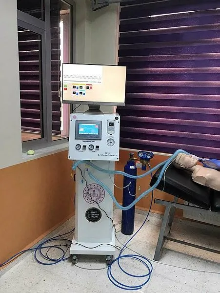 Son dakika: MEB müjdeli haberi duyurdu: İlk solunum cihazı üretildi-1