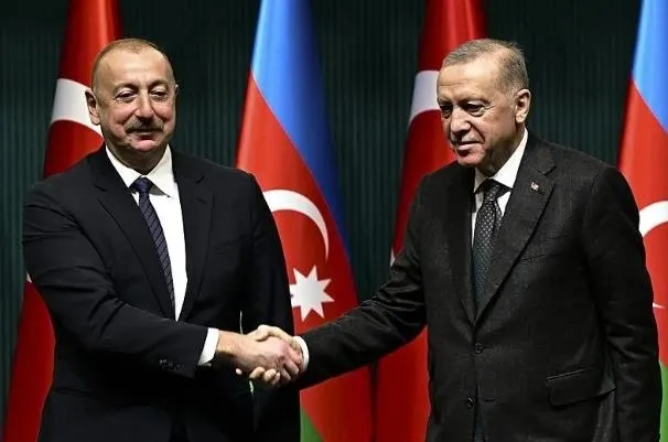 1708385320531.jpeg Tekrar Cumhurbaşkanı seçilen Aliyev’den ilk ziyaret Ankara’ya | Başkan Erdoğan ile kritik temas: "Türkiye bölgemizde barışın, iş birliğinin garantörüdür"-2