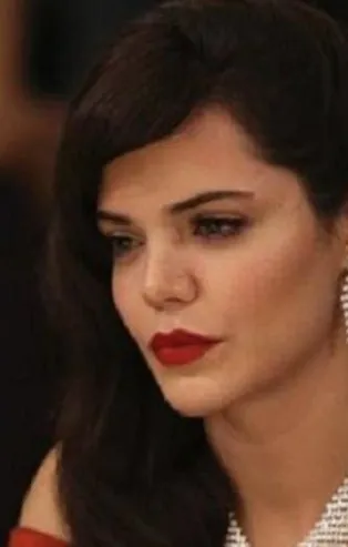 Bir Zamanlar Çukurova Züleyha kimdir? Hilal Altınbilek kaç yaşında, nereli, sevgilisi var mı?