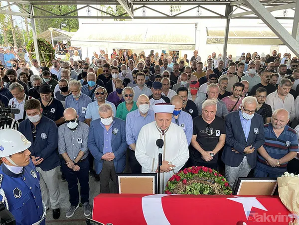 Civan Canova'nın eski eşi Açelya Akkoyun'un zor anları! - 2