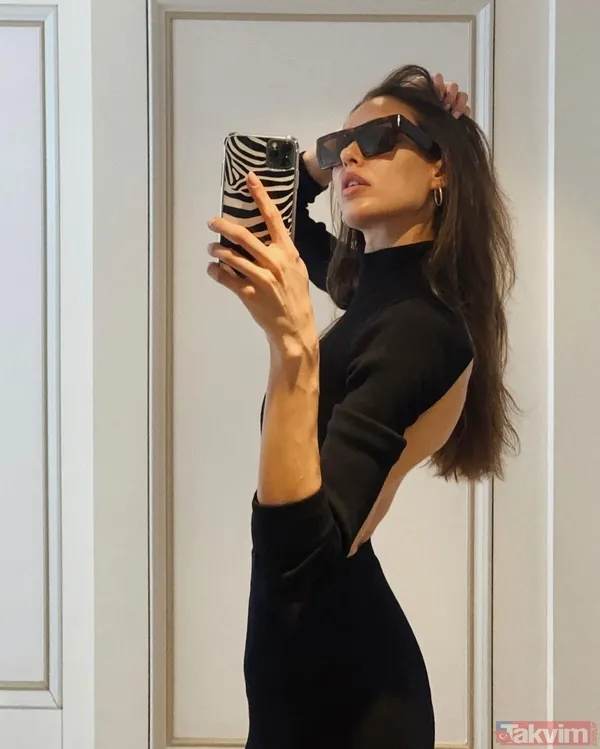 Dilan Çiçek Deniz İzlanda soğuğunda göğüs ve kasık dekoltesiyle aileye girdi! Tuvalette basıldığı İzlandalı sevgilisi ve babası... - 12