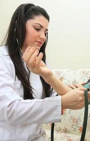 Evde yakınına bakana bin 305 TL