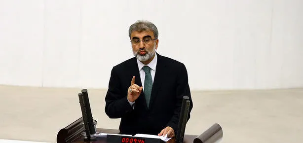 İki bakan hakkındaki önerge reddedildi