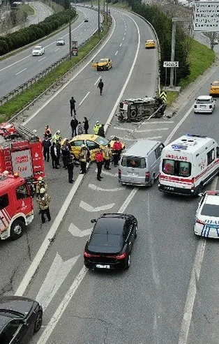 İstanbul Ataşehir'de zincirleme kaza!