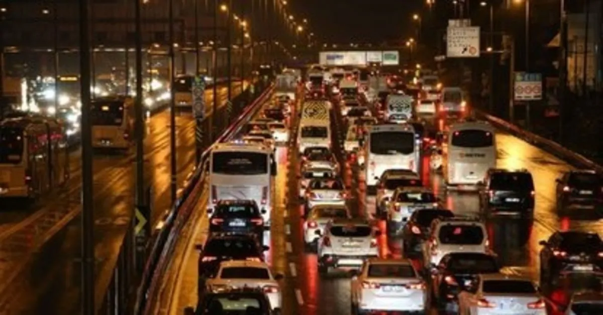 Son Dakika Yola Cikacaklar Dikkat Iste Istanbul Trafiginde Son Durum Takvim
