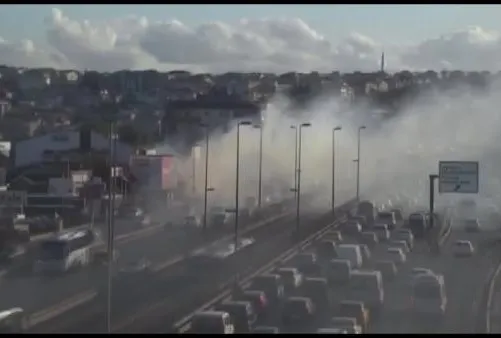 Metruk binada yangın