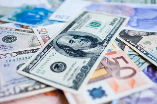 19 Aralık canlı döviz kuru: Bugün dolar kaç TL son dakika? Dolar düşer mi, ne zaman düşer? Euro, sterlin anlık alış satış fiyatları!