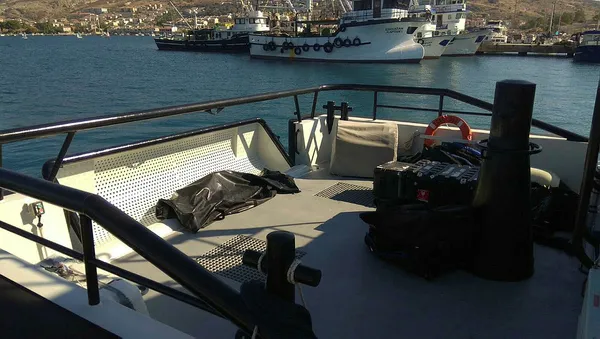 izmirdeki-tekne-faciasinda-kaybolan-sarp-goksoyun-23-gun-sonra-cansiz-bedenine-ulasildi-1598367562253.jpg İzmir'deki tekne faciasında kaybolan Sarp Göksoy'un, 23 gün sonra cansız bedenine ulaşıldı-4