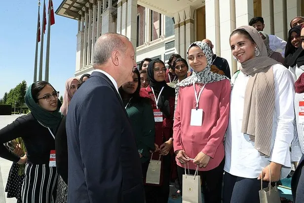 Başkan Erdoğan, milletvekilleri ile bir araya geldi-2