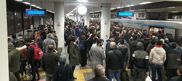 İstanbul’da metro arızası!