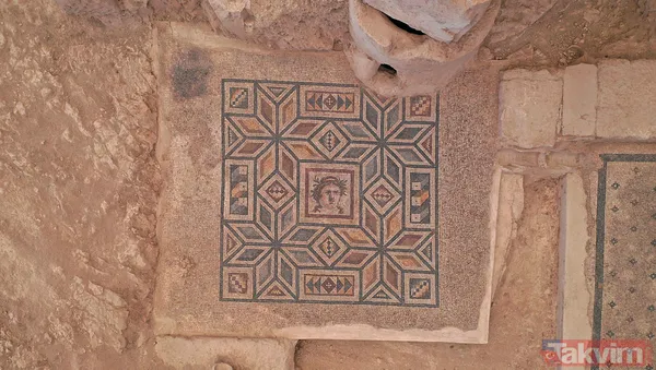 Zeugma Antik Kenti'nde 16 yıl süren kazılar sonucunda 2 kaya odası ortaya çıkarıldı - 2