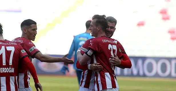 Sivas tek attı 3 aldı! Demir Grup Sivasspor 1-0 Fatih Karagümrük (MAÇ ÖZETİ)